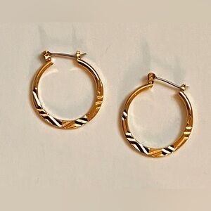 Solid 14K Yellow Gold Etched Diamond-Cut Hoop Earrings (3.91g)